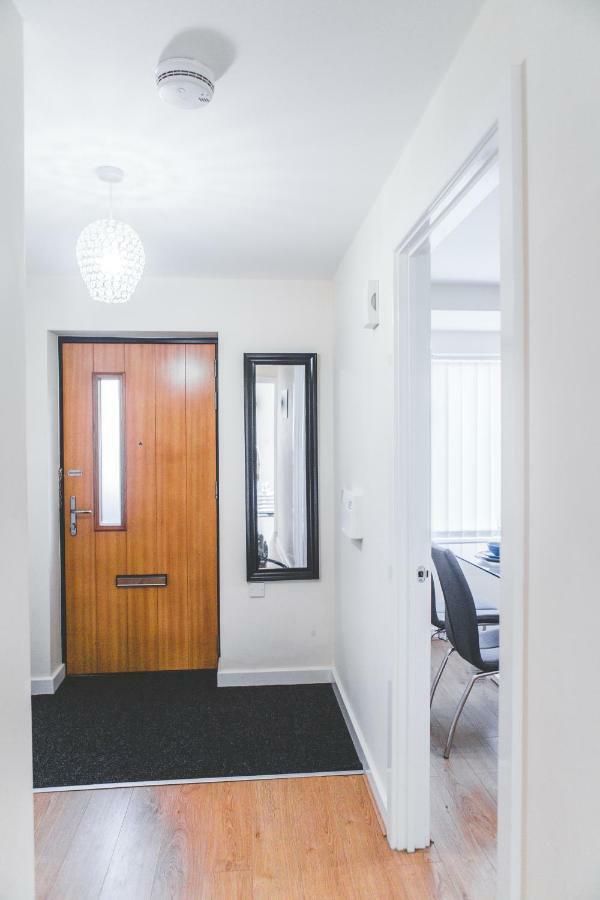 Salford Holiday Apartment مانشستر المظهر الخارجي الصورة